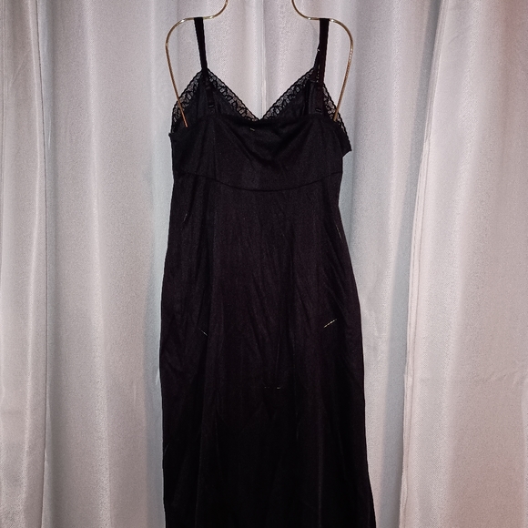 Vanity Fair black nightgown, Chemise sleepwear Size 36 or S - Picture 2 of 7